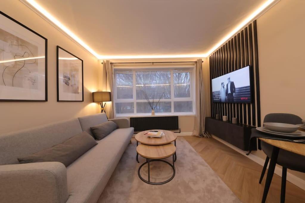 Riverside Serviced Apartments Лондон Екстериор снимка